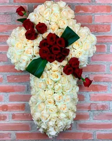 cruz-de-rosas-murcia