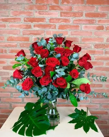 ramo-rosas-rojas